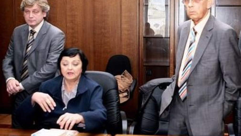 Корумпиран магистрат се връща в съдебната зала 