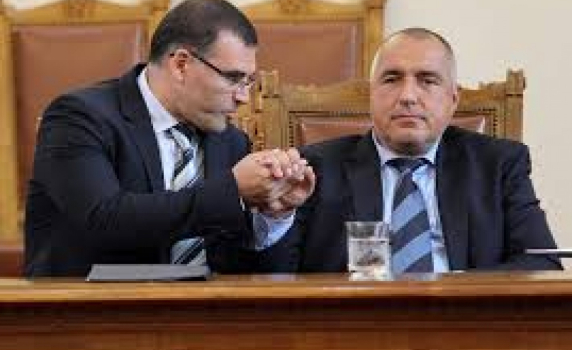 С данъка &quot;Дянков&quot; държавата прибрала 39,9 млн. лв. от спестяванията