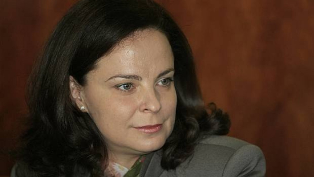 Андреева: В БСП не са разочаровани, че забраната за пушене остана