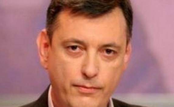 Горан Благоев: Формално властта е у дядо Неофит, но Николай диктува дневния ред в Синода