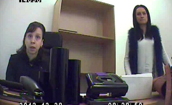 Фирма учи българи как да източват социални помощи в Англия