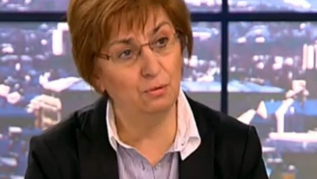 Е. Михайлова: Ограничете имунитета само до защита от политическа репресия