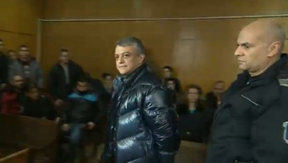Петното остава зад решетките, обвинен е в закана за убийство