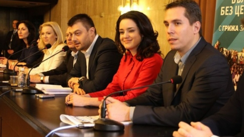 Бареков: Ще има разплата и промяна, когато партията ми излезе на политическата сцена Бареков: Ще има разплата и промяна, когато партията ми излезе на политическата сцена