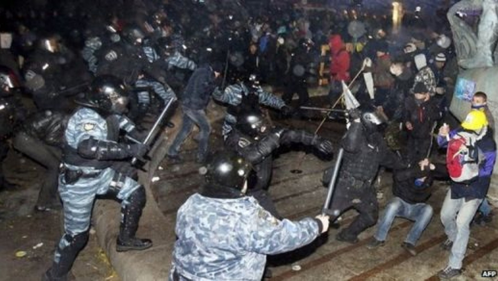 Опозицията на среща с Янукович, възможно е въвеждането на извънредно положение