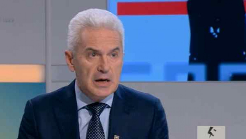 Сидеров отиде в бТВ със собствен телевизионен екип, цензурирали го 