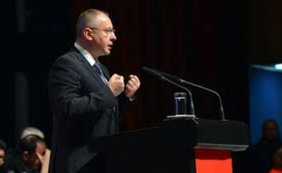 Станишев: Плевнелиев е избран по нечестен начин за президент, обслужва ГЕРБ (обновена)