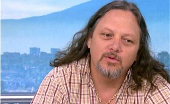 Алгафари: Станишев не остави нищо читаво около себе си