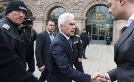 Сидеров съветва президента да си свали имунитета, за да го разследват