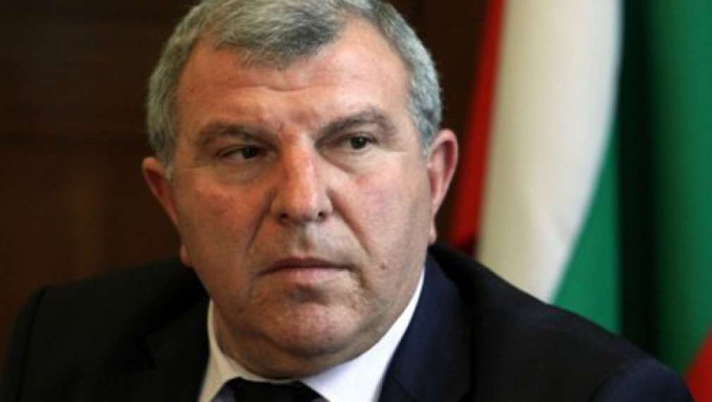 Греков: Няма да закриваме Селскостопанската академия