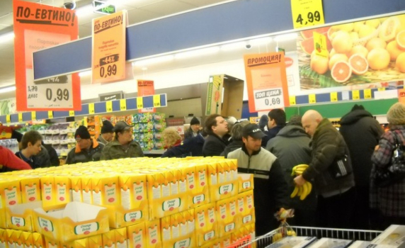 БСП иска публични договори между търговските вериги и производители