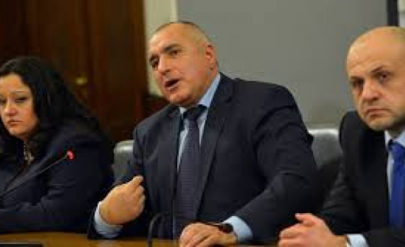 Борисов иска Дончев или Владимир Уручев за водач на евролистата