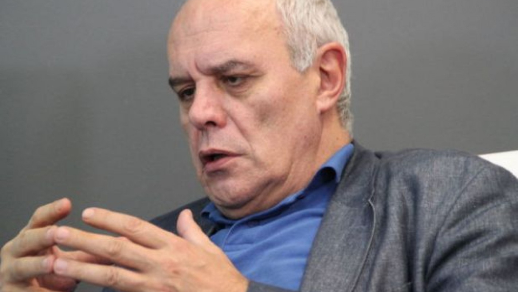Андрей Райчев: Борисов бавно отвинтва главата на Цветанов Андрей Райчев: Борисов бавно отвинтва главата на Цветанов