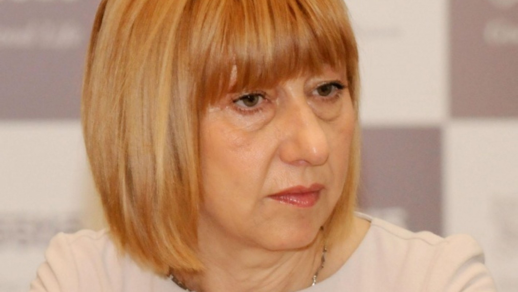 А. Клисарова: За отдалечените райони е най-важно мобилното образование