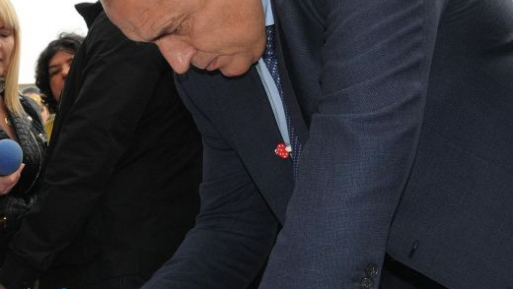 Референдумът е излишен за ГЕРБ, Борисов не иска подписката да успее Референдумът е излишен за ГЕРБ, Борисов не иска подписката да успее