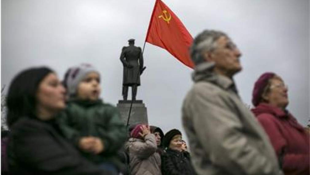 Сблъсъци по време на демонстрации в Севастопол Сблъсъци по време на демонстрации в Севастопол