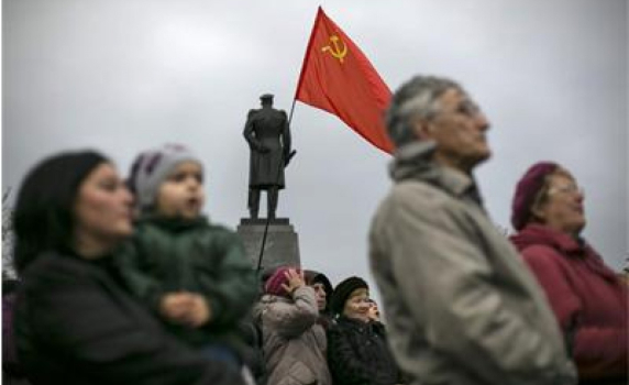 Сблъсъци по време на демонстрации в Севастопол
