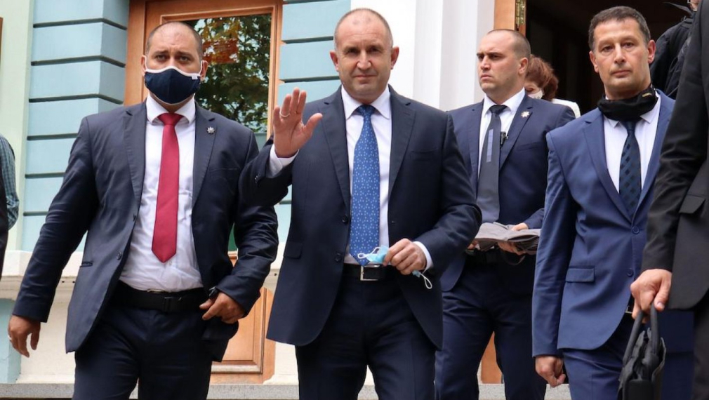 Радев: Резолюцията на ЕП показа, че в България се вихри едно морално провалено управление