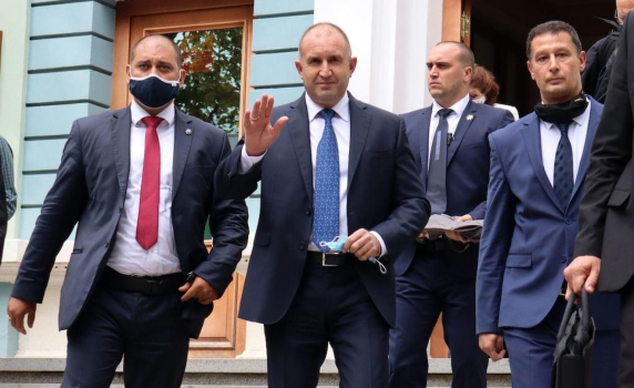 Радев: Резолюцията на ЕП показа, че в България се вихри едно морално провалено управление