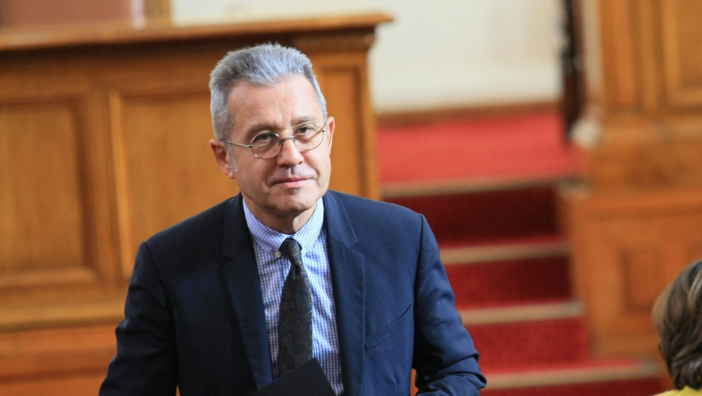 Йордан Цонев: В правителствата на Борисов има 20 министри от кръга "Капитал"