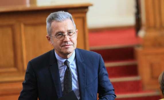 Йордан Цонев: В правителствата на Борисов има 20 министри от кръга "Капитал"