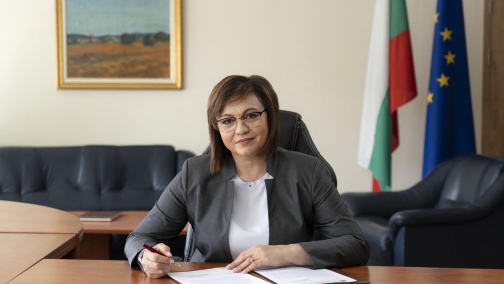 Корнелия Нинова: Депутати от БСП ставаме доброволци в болниците