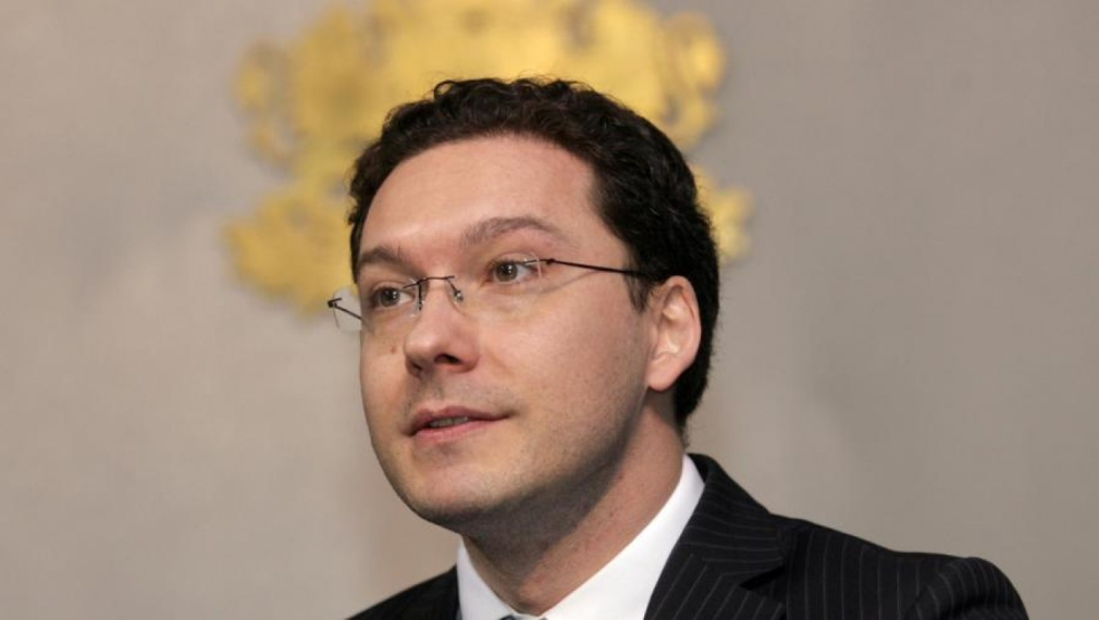 Радев отказал да назначи Даниел Митов за посланик в Румъния