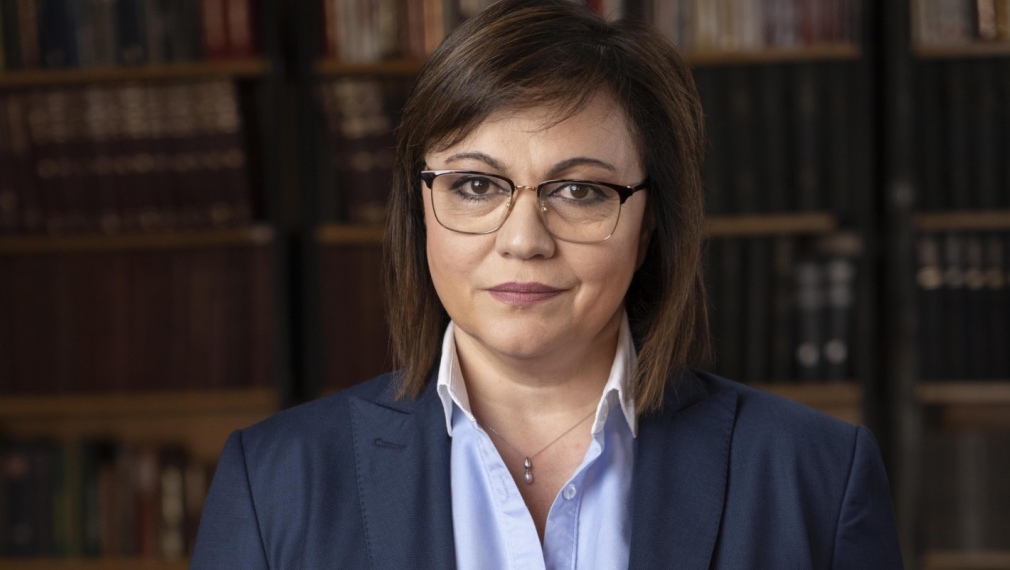 Нинова: 33-ма депутати от БСП на първа линия в борбата с Ковид