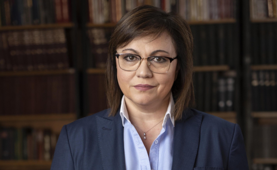 Нинова: 33-ма депутати от БСП на първа линия в борбата с Ковид