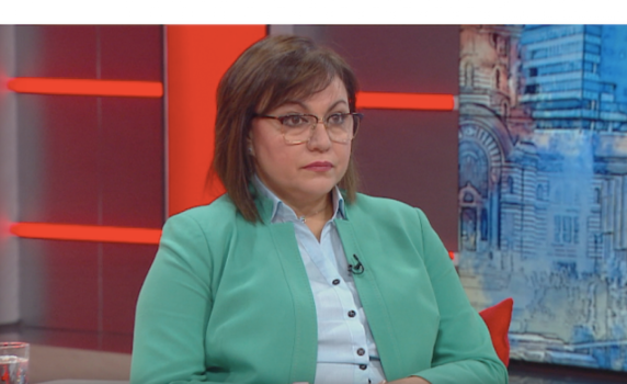 Корнелия Нинова: Борисов е неадекватен. Хора умират, а той показва магистрали