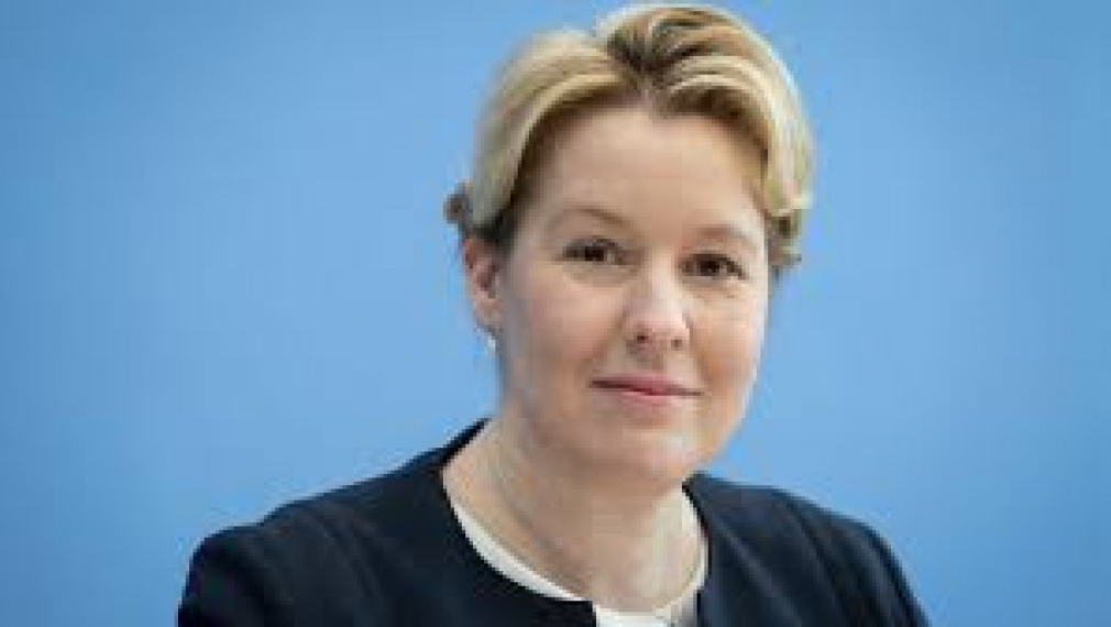 Германия въвежда задължителни квоти за жени в управлението на компаниите