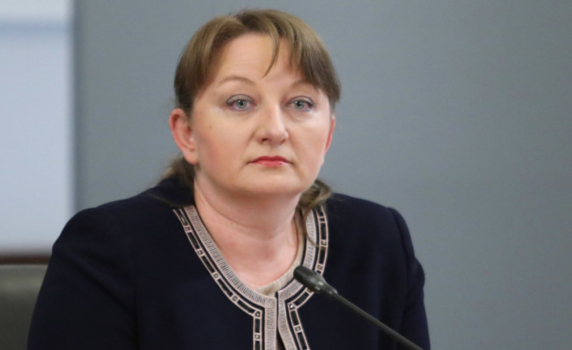 Една минимална заплата за родителите и 24 лв. на ден за работници в неплатен отпуск 