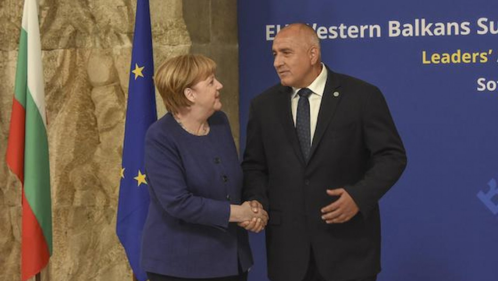 Меркел и европейското Ковид господство