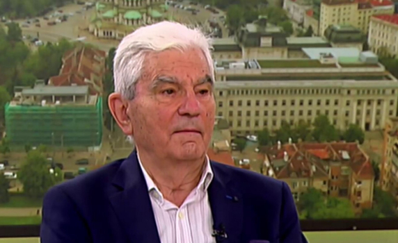 Акад. Петрунов: Не взимайте имуностимуланти, докато сте болни, опасни са