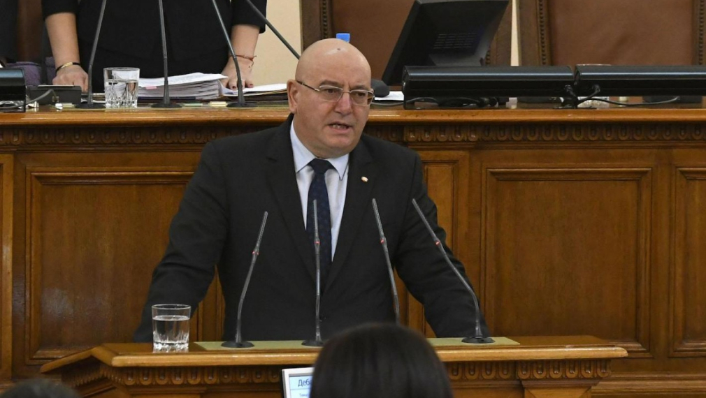 Емил Димитров: Бургас може да остане без вода. България се управлява от пиарите на министрите