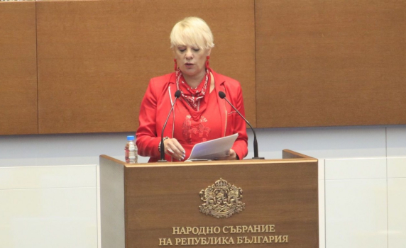 Приеха искането на БСП за увеличаване срока за внасяне на предложения в Закона за филмовата индустрия
