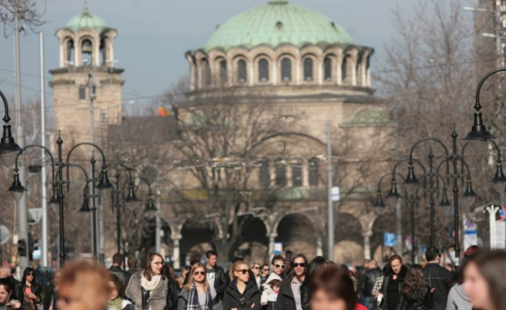 Средната продължителност на живота в България е 74,9 години