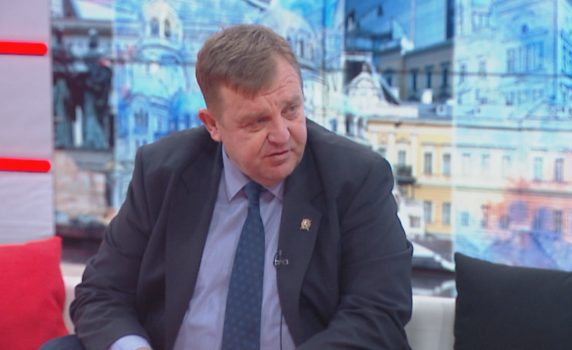 Каракачанов: България винаги е помагала на Македония, получихме задкулисни игри