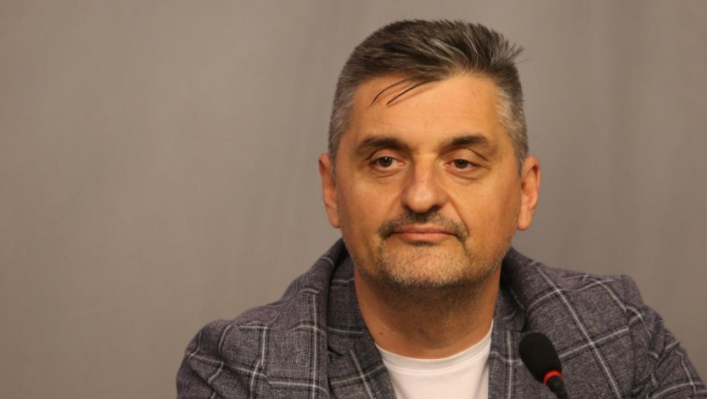 Кирил Добрев: Нелепо е БСП да атакува президента чрез партийната телевизия