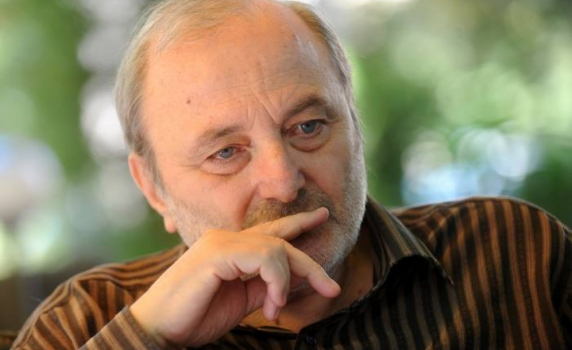Д-р Михайлов: Приключва "светът от вчера", с който сме свикнали и който ни е скъп