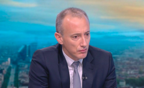  Красимир Вълчев: 66 преподаватели са починали от COVID-19