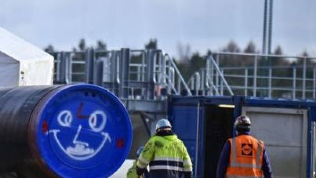 Възобновяват строителството на „Северен поток-2“ от 15 януари