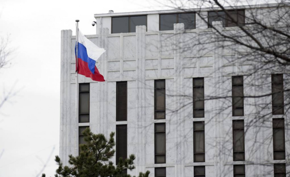 Руското посолство във Вашингтон: САЩ започнаха визова война
