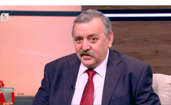 Проф. Кантарджиев: Няма да ни чипират, ваксината не стига до нашето ДНК