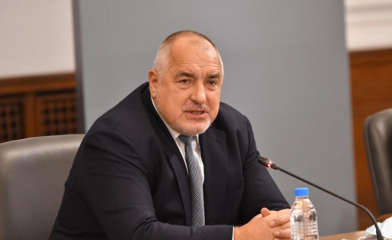 Борисов: И аз мога да кажа на президента, че е ортак с Черепа! Какво общо имам аз с Пеевски?