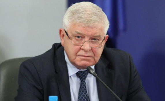 Ананиев: България очаква да влезе в еврозоната през 2024 г.