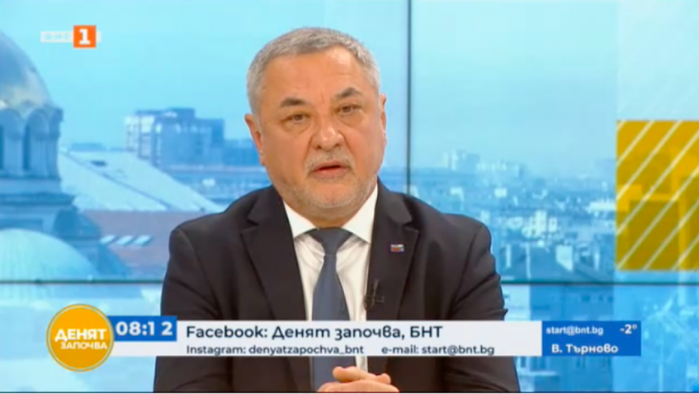 Валери Симеонов: Няма смисъл учениците да се върнат в училище, а да не бъдат отворени ресторантите