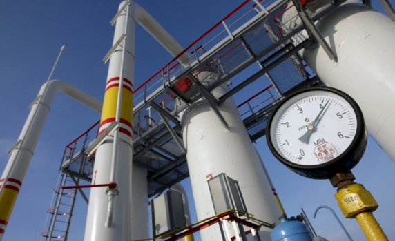 ЕИБ спира финансирането на енергийното производство с газ и нефт от 2022 г.