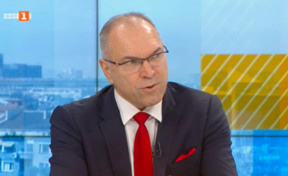 Шефът на Александровска: Отваряне на заведенията към днешна дата не е възможно