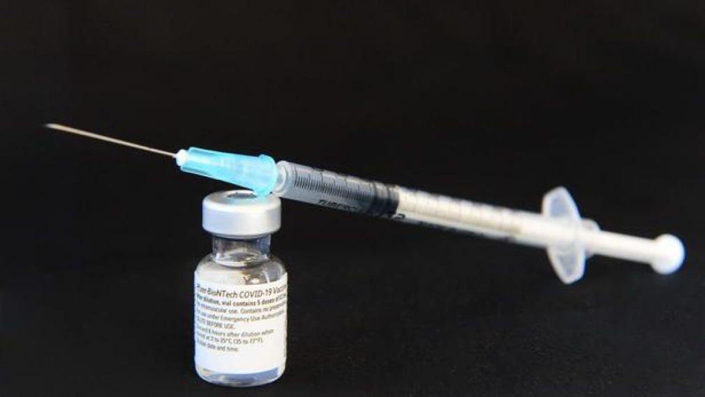 ЕК ще контролира износа на COVID-ваксините, произведени в ЕС